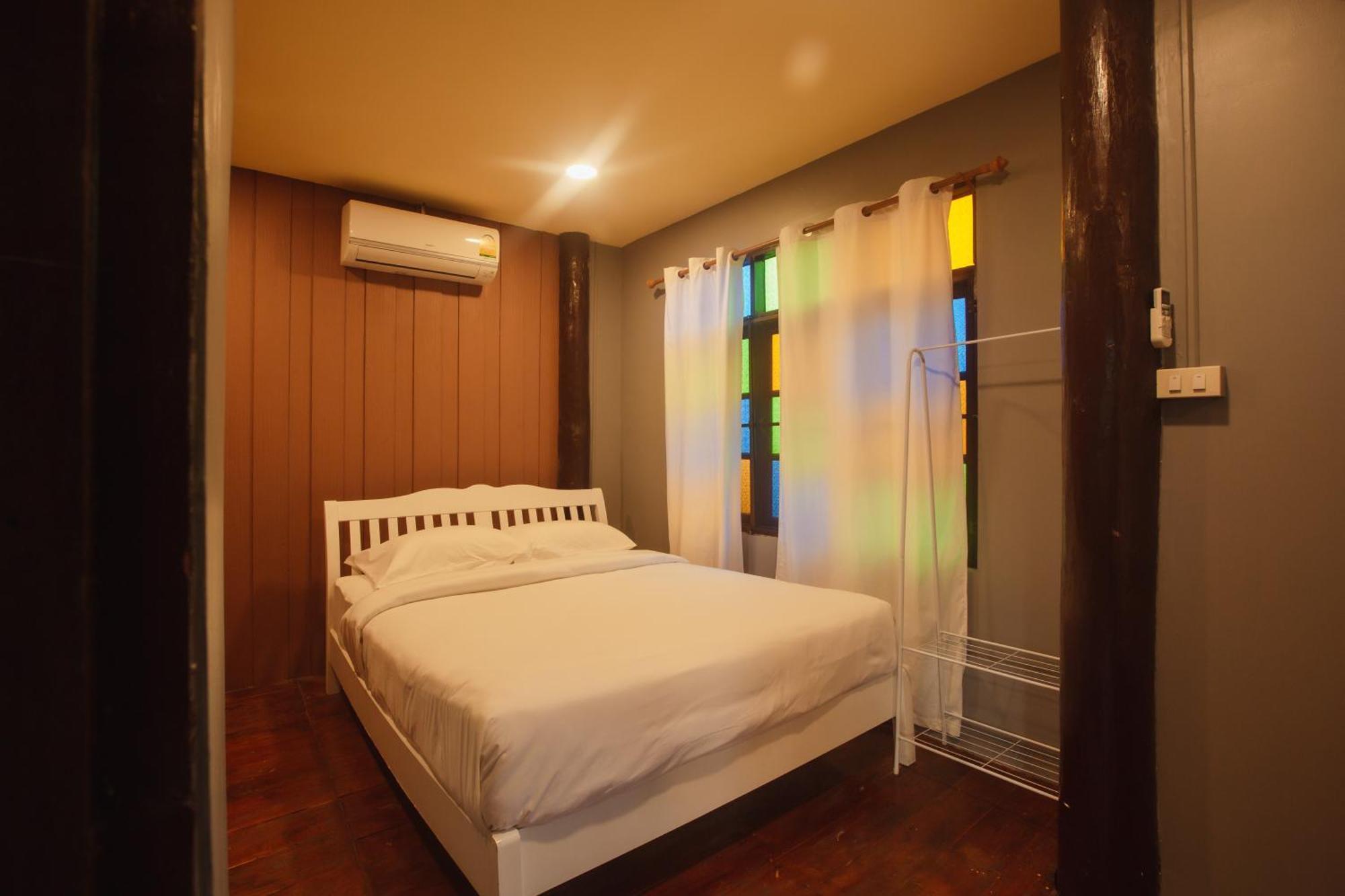 Agga Cnx Hostel チエンマイ エクステリア 写真