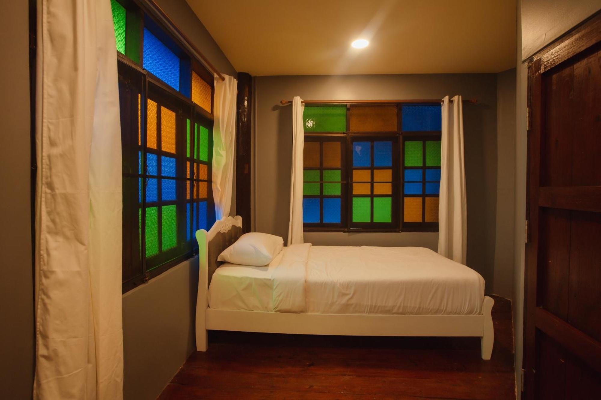 Agga Cnx Hostel チエンマイ エクステリア 写真