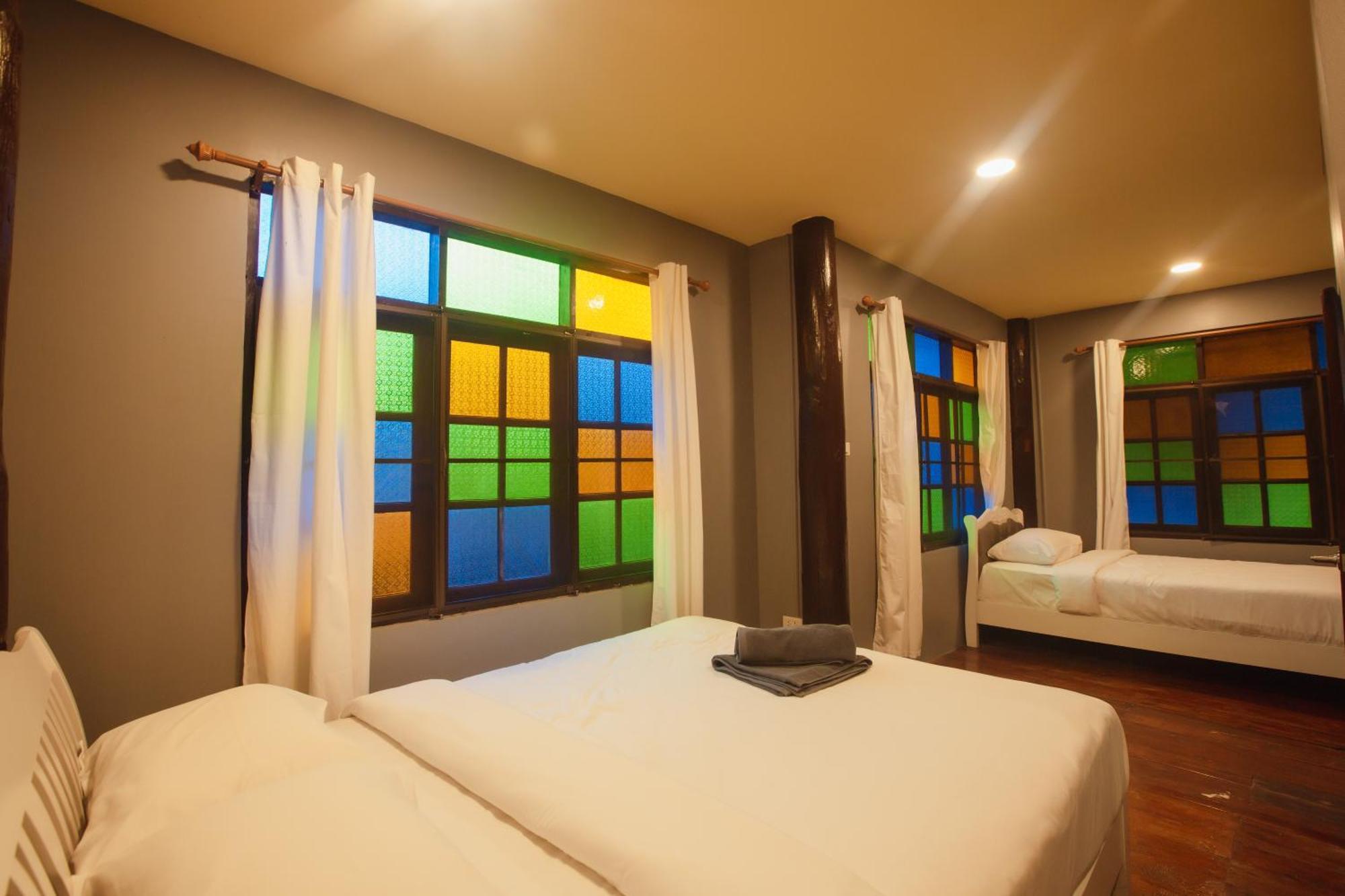 Agga Cnx Hostel チエンマイ エクステリア 写真