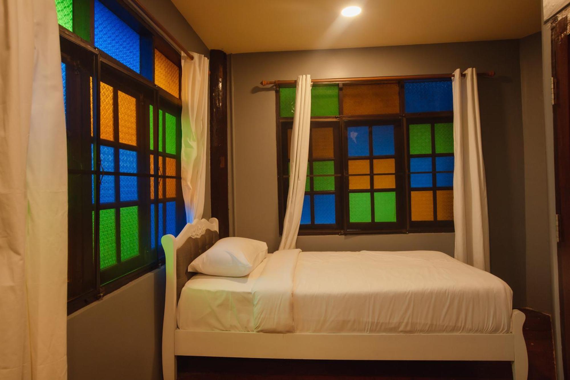 Agga Cnx Hostel チエンマイ エクステリア 写真