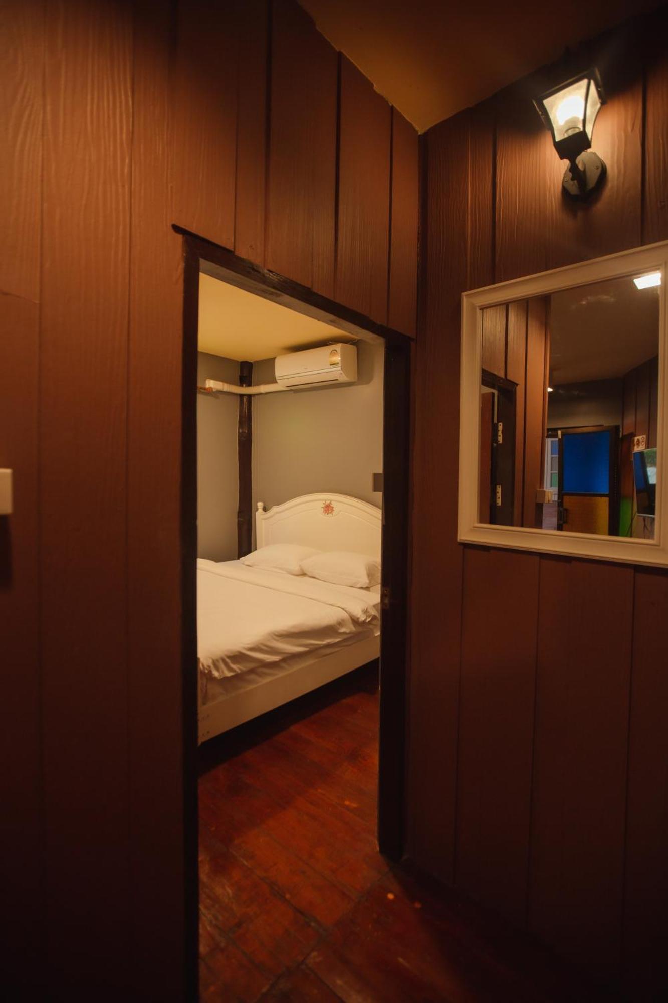 Agga Cnx Hostel チエンマイ エクステリア 写真