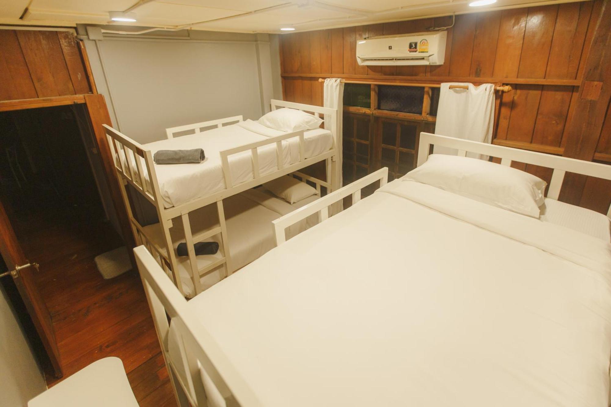 Agga Cnx Hostel チエンマイ エクステリア 写真