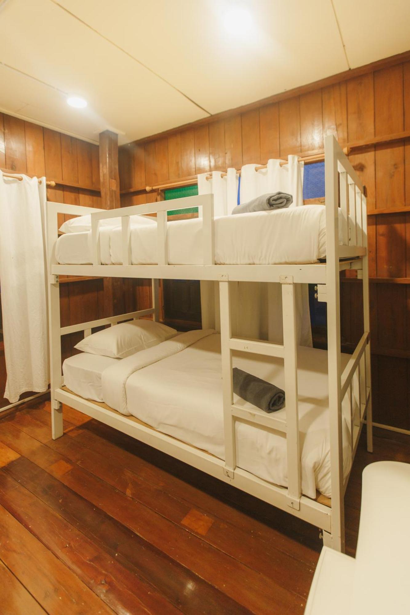 Agga Cnx Hostel チエンマイ エクステリア 写真