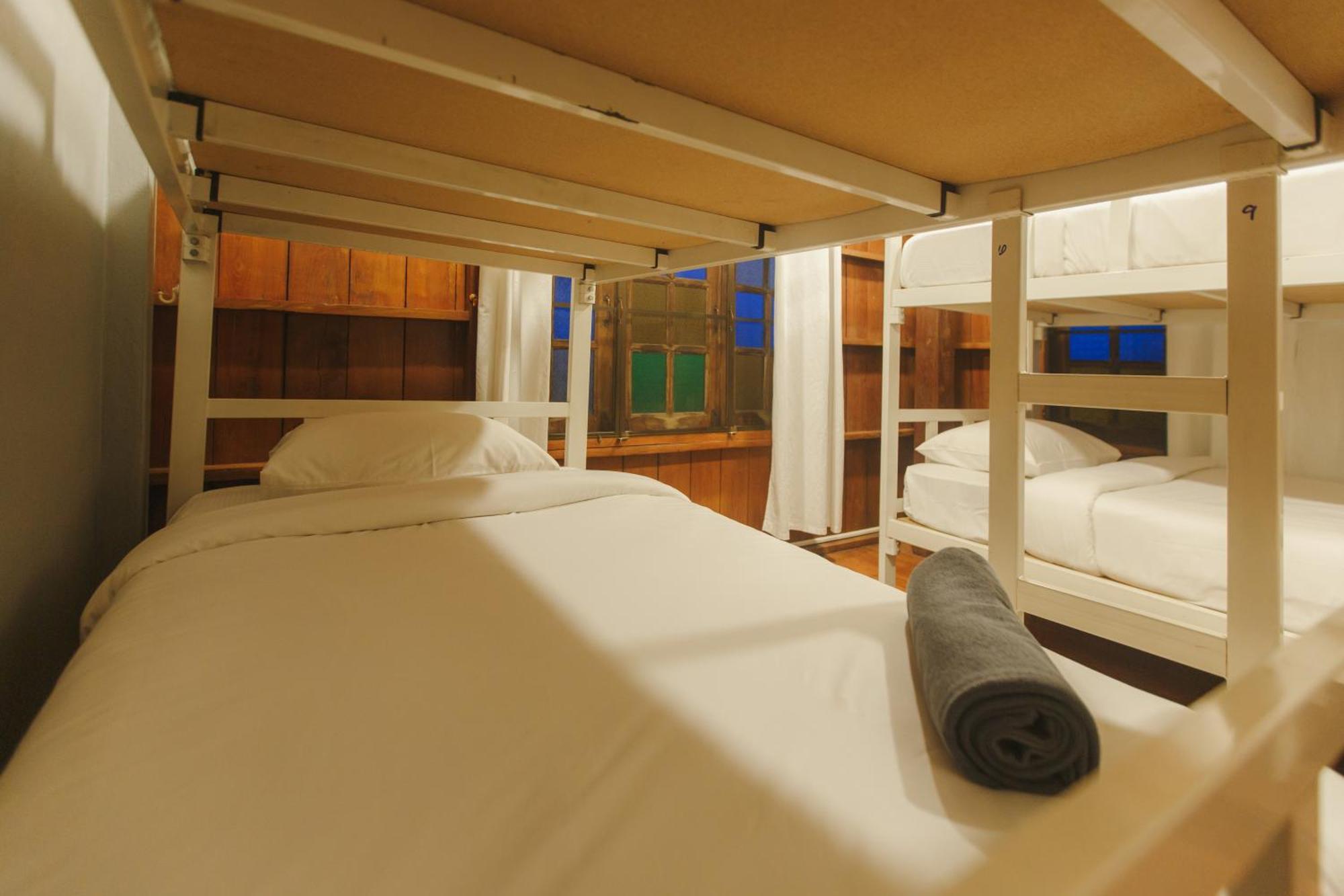 Agga Cnx Hostel チエンマイ エクステリア 写真