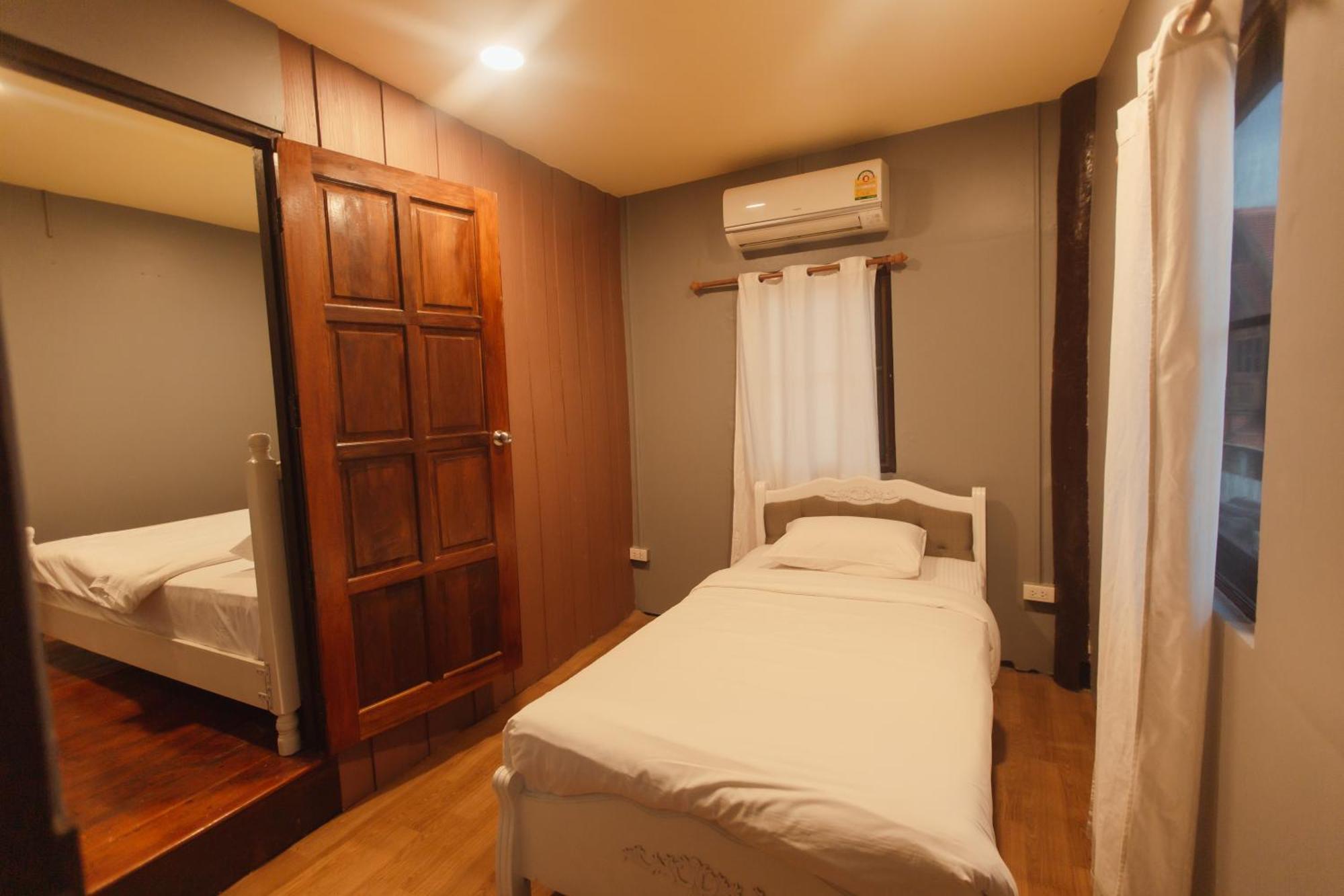 Agga Cnx Hostel チエンマイ エクステリア 写真