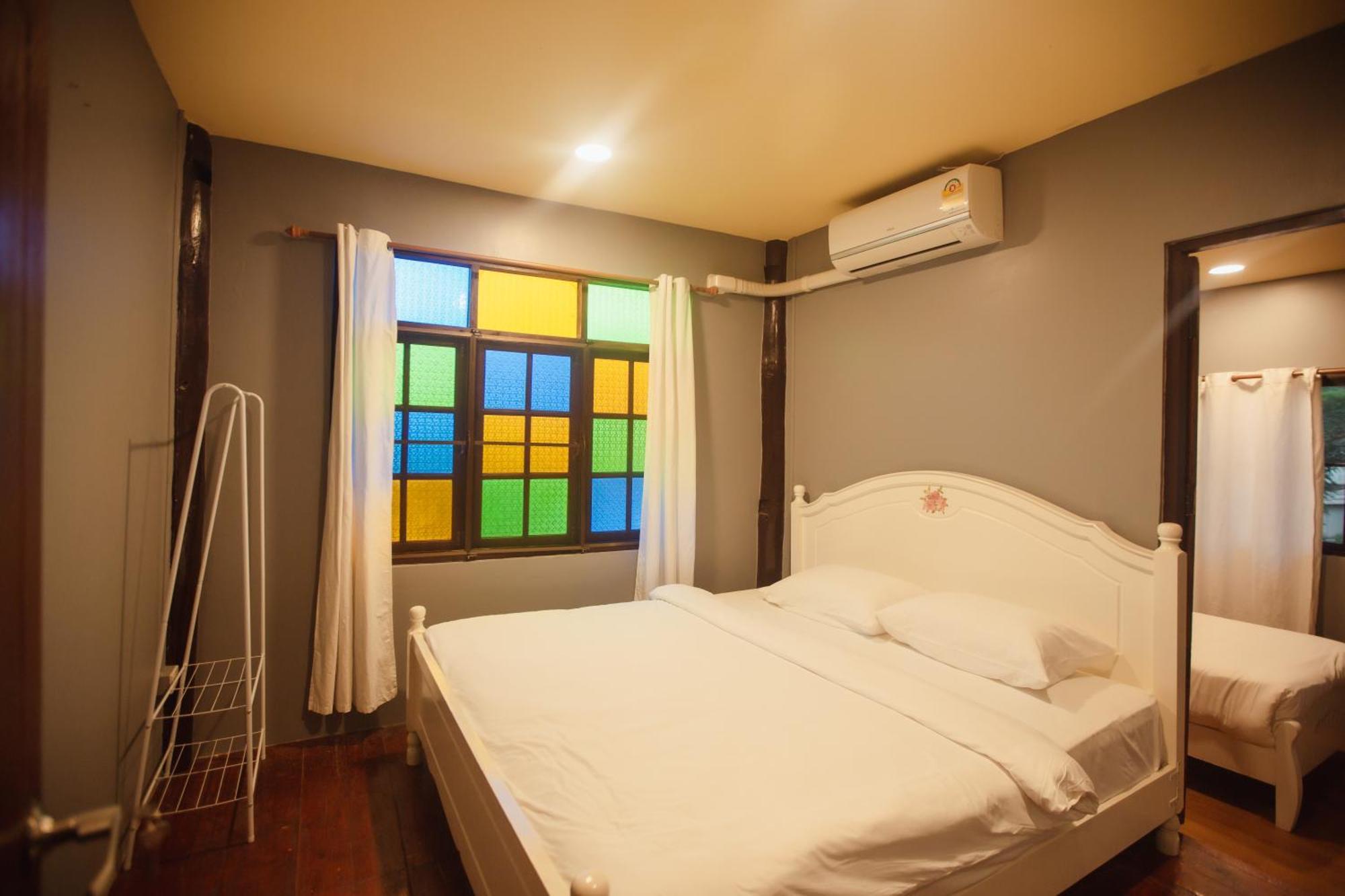 Agga Cnx Hostel チエンマイ エクステリア 写真